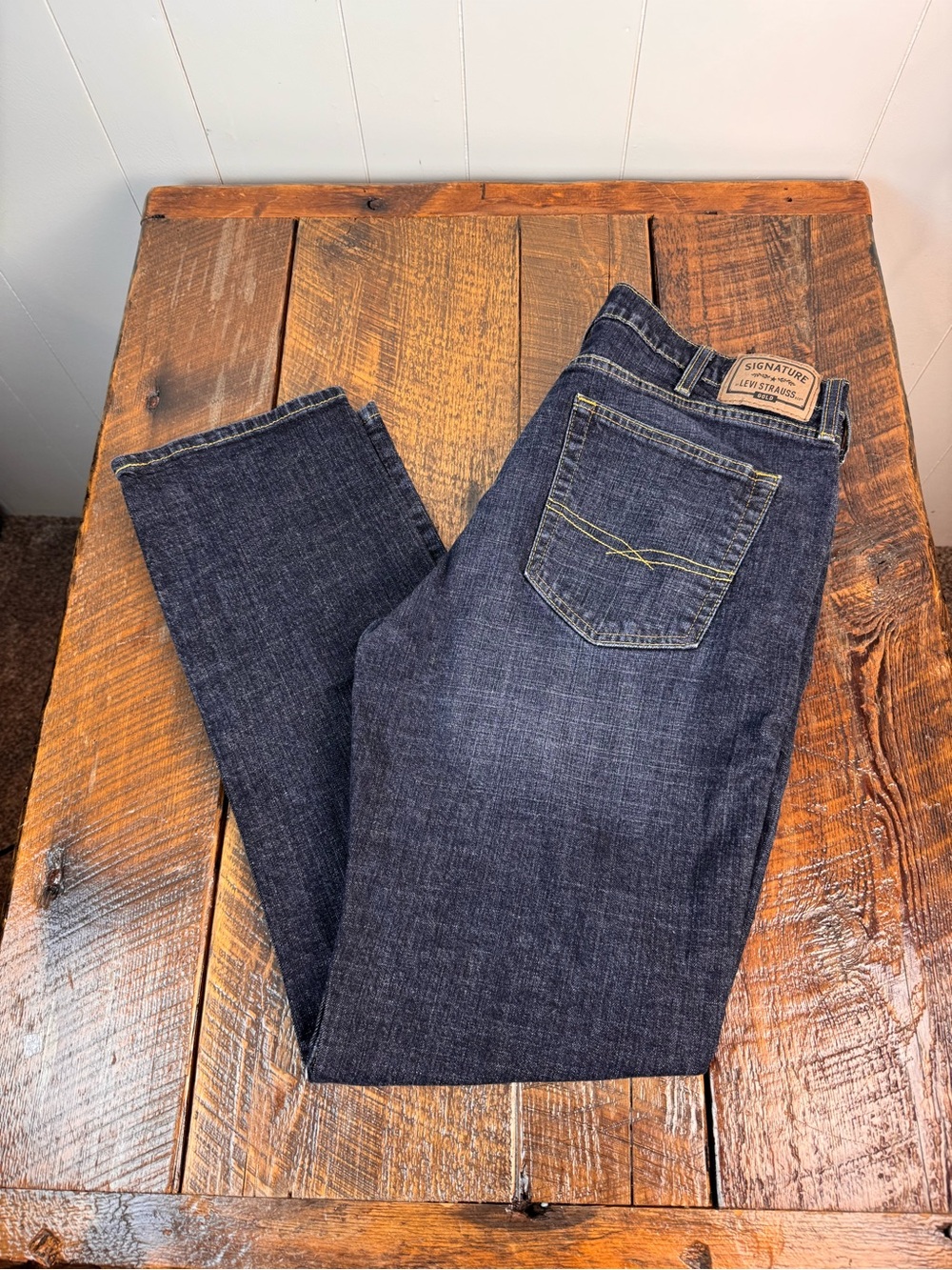 Levi Strauss Signature Gold Straight Jeans Men’s 38x32 Dark Wash Stretch